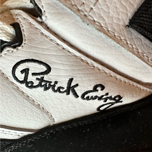 Ewing Athletics shoe - 33 Hl - men’s size 10.5 US - Picture 2 of 9